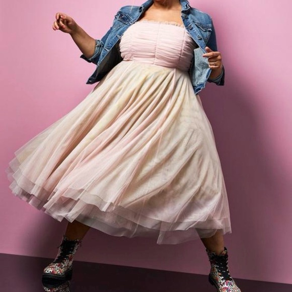 torrid Dresses & Skirts - torrid betsy Johnson Collab, whimsy ferry boho Pink Tulle Midi Dress size 26